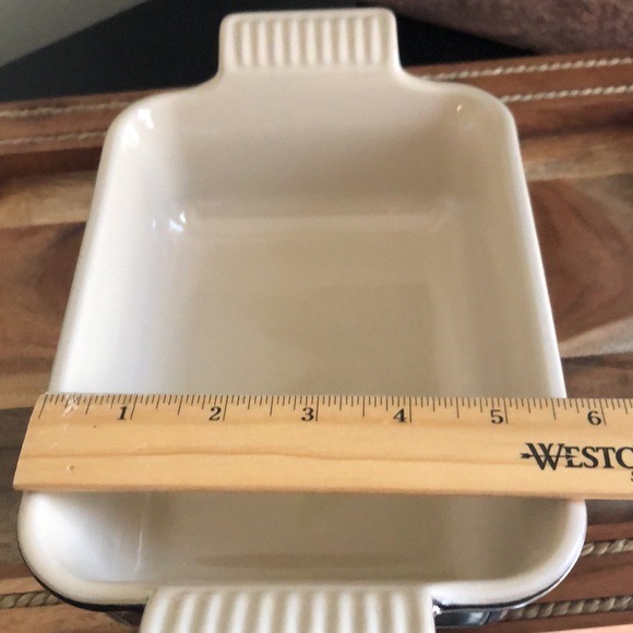 Le Creuset Rectangular Baking Dish- Black Onyx only - Picture 10 of 11